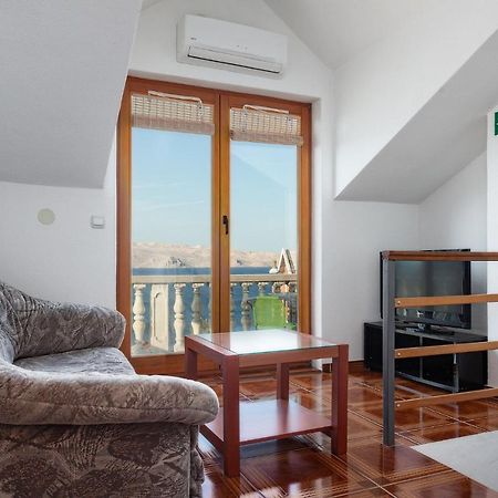 Manda Apartman Karlobag Kültér fotó