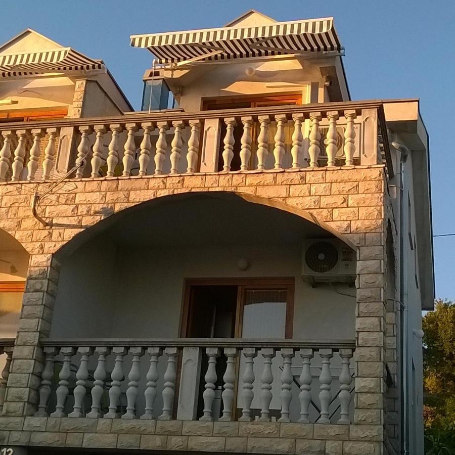Manda Apartman Karlobag Kültér fotó