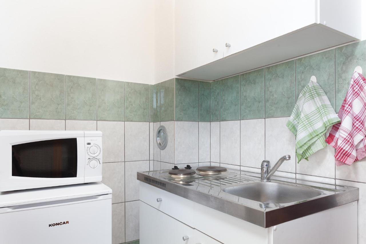 Manda Apartman Karlobag Kültér fotó